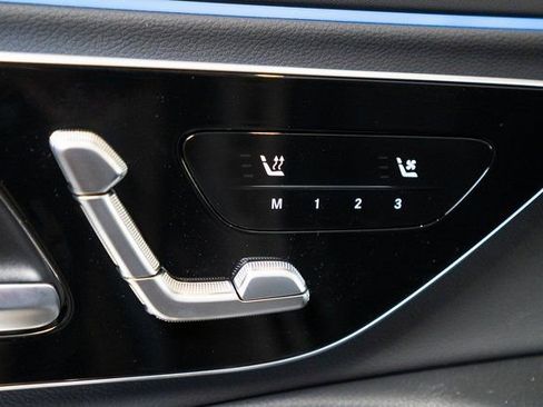 New 2026 Mercedes-Benz E 450 4MATIC Sedan image 19