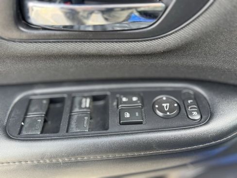 Used 2021 Honda HR-V Sport image 10