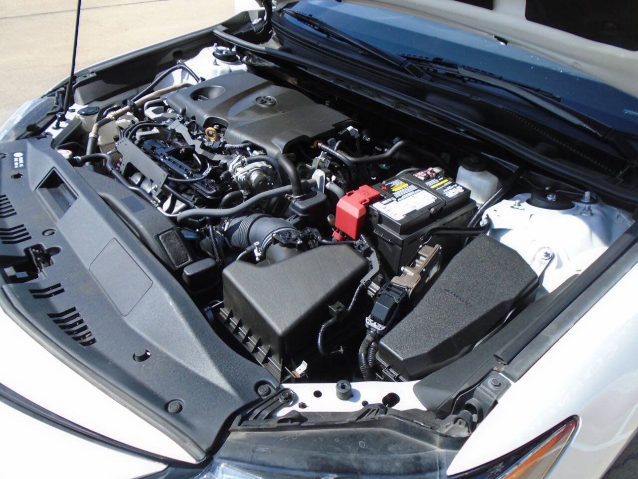 Used 2023 Toyota Camry LE FWD image 19