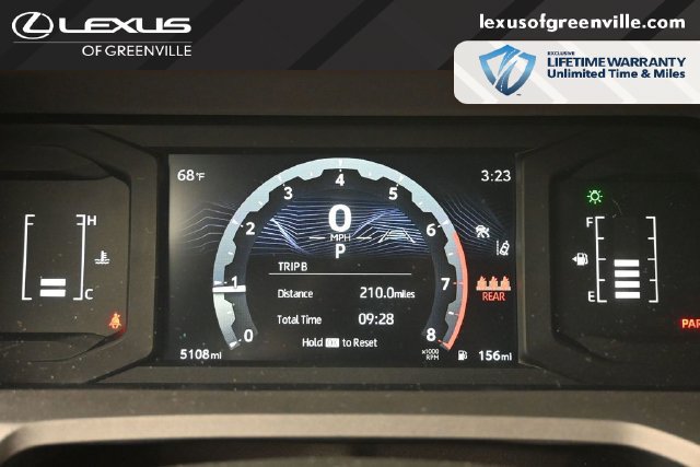 Used 2025 Toyota Tacoma SR AWD/4WD image 12