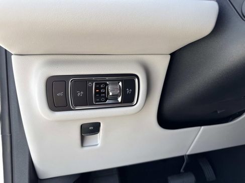 New 2026 Lincoln Nautilus Premier w/ Equipment Group 102A image 32