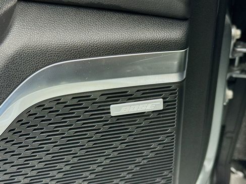 Used 2025 Buick Enclave Preferred image 19