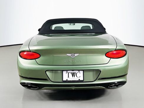 Used 2024 Bentley Continental GT Mulliner AWD/4WD image 10