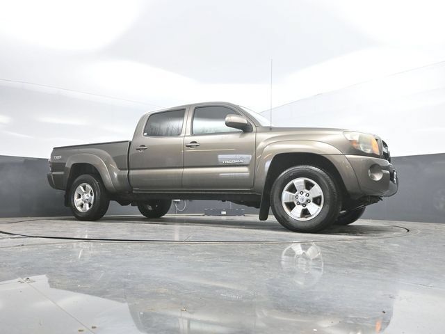 Used 2011 Toyota Tacoma 4x4 Double Cab w/ TRD Sport Pkg w/JBL Audio image 43