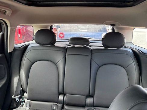 Used 2019 MINI Cooper Countryman S FWD image 11