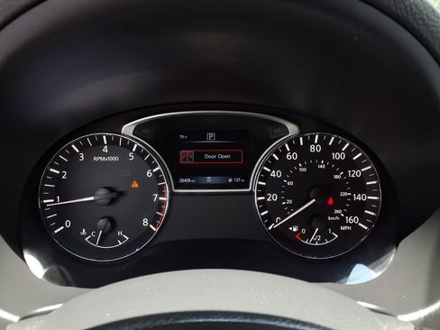 Used 2018 Nissan Altima 2.5 S w/ S Convenience Package FWD image 13