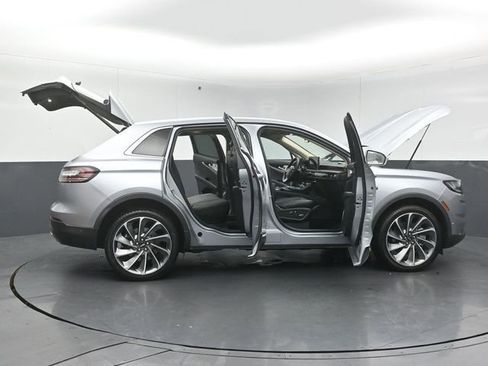 Certified 2023 Lincoln Nautilus Reserve w/ Equipment Group 202A image 60