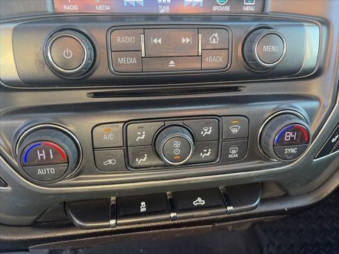 Used 2018 Chevrolet Silverado 1500 LT w/ All Star Edition image 23