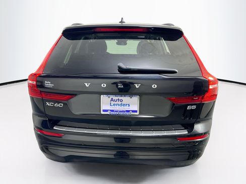 Used 2023 Volvo XC60 B5 Core w/ Protection Package Premier FWD image 6