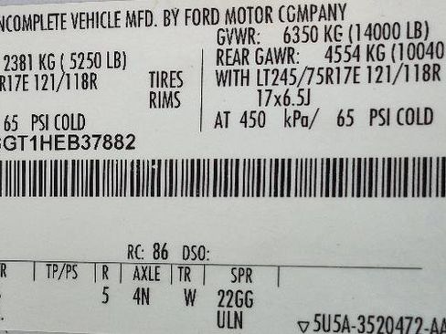 Used 2017 Ford F350 XL w/ Power Equipment Group RWD image 14