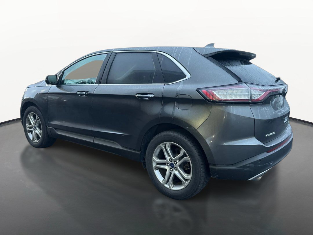 Used 2017 Ford Edge Titanium w/ Technology Package AWD/4WD image 5