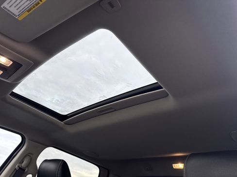 Used 2018 RAM 2500 Laramie w/ Sport Appearance Group image 24