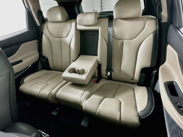 Used 2023 Hyundai Santa Fe Limited AWD/4WD image 11