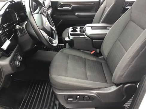 Used 2025 Chevrolet Silverado 2500 LT w/ Safety Package image 7