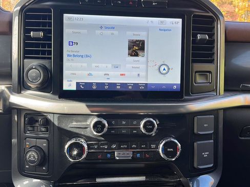 Used 2023 Ford F150 Lariat w/ Equipment Group 502A High image 16