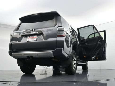 Used 2023 Toyota 4Runner TRD Off-Road Premium w/ Moonroof Package AWD/4WD image 44