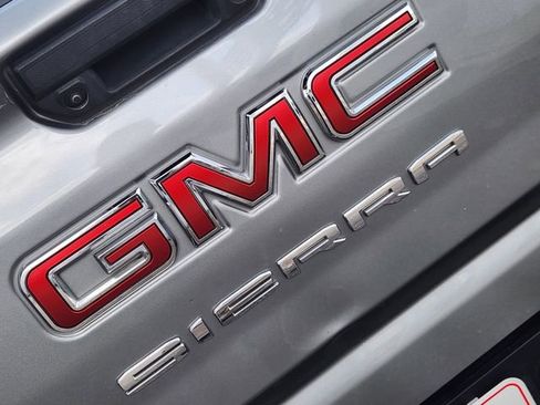 Used 2024 GMC Sierra 3500 Pro w/ X31 Off-Road Package image 9