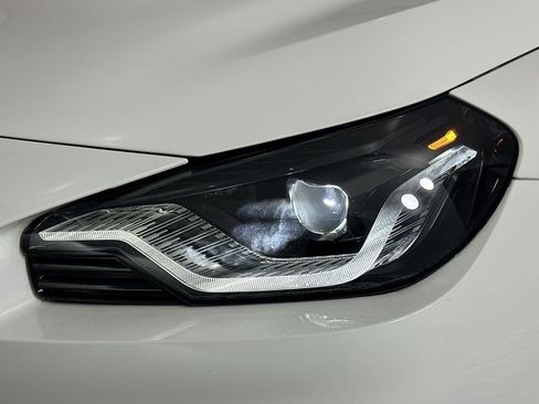 Used 2024 BMW M2 w/ Lighting Package RWD image 28
