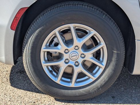 New 2026 Chrysler Voyager LX image 6