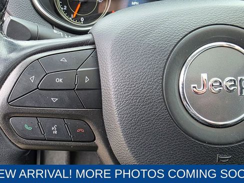 Used 2020 Jeep Cherokee Trailhawk w/ Comfort/Convenience Group image 16