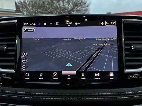 New 2026 Chrysler Pacifica Limited w/ Trailer Tow Group image 20