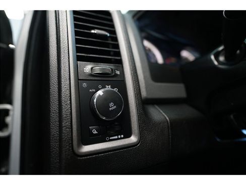 Used 2019 RAM 1500 Express w/ Express Value Package image 17