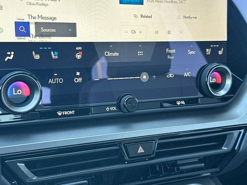 Used 2026 Lexus TX 350 AWD w/ Technology Package image 17