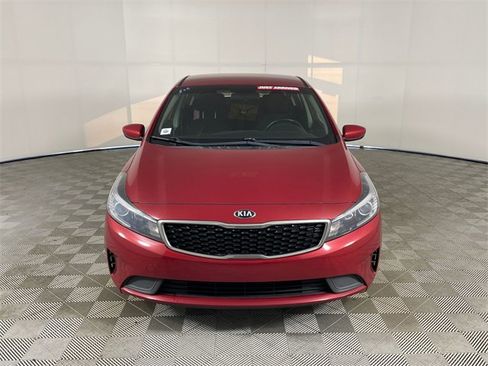 Used 2018 Kia Forte S image 17