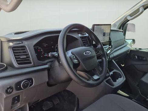 Used 2023 Ford Transit 350 XLT RWD image 9