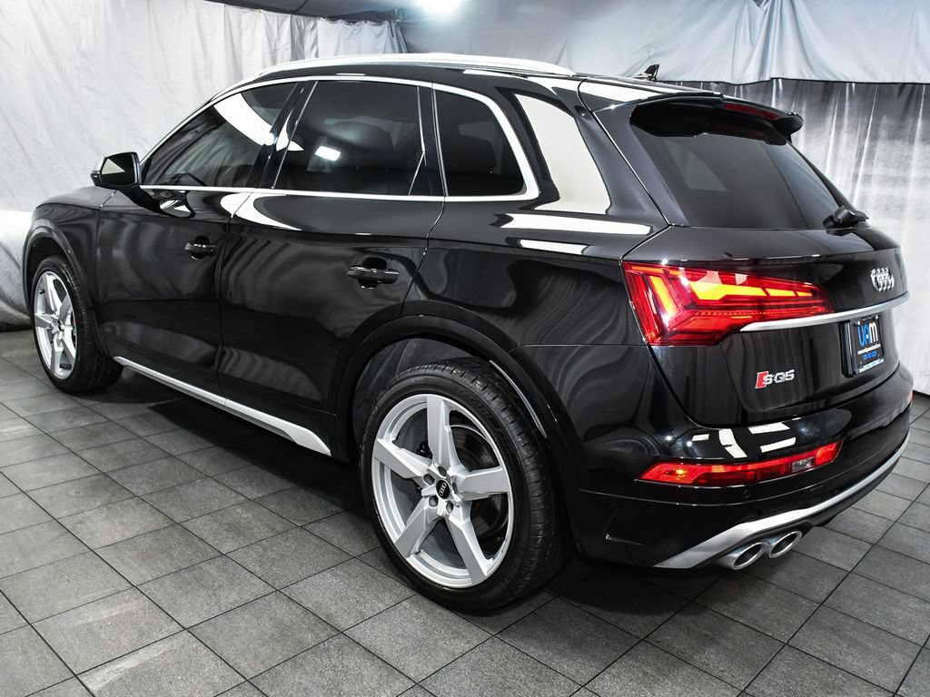 Used 2023 Audi SQ5 Premium w/ Convenience Package AWD/4WD image 4