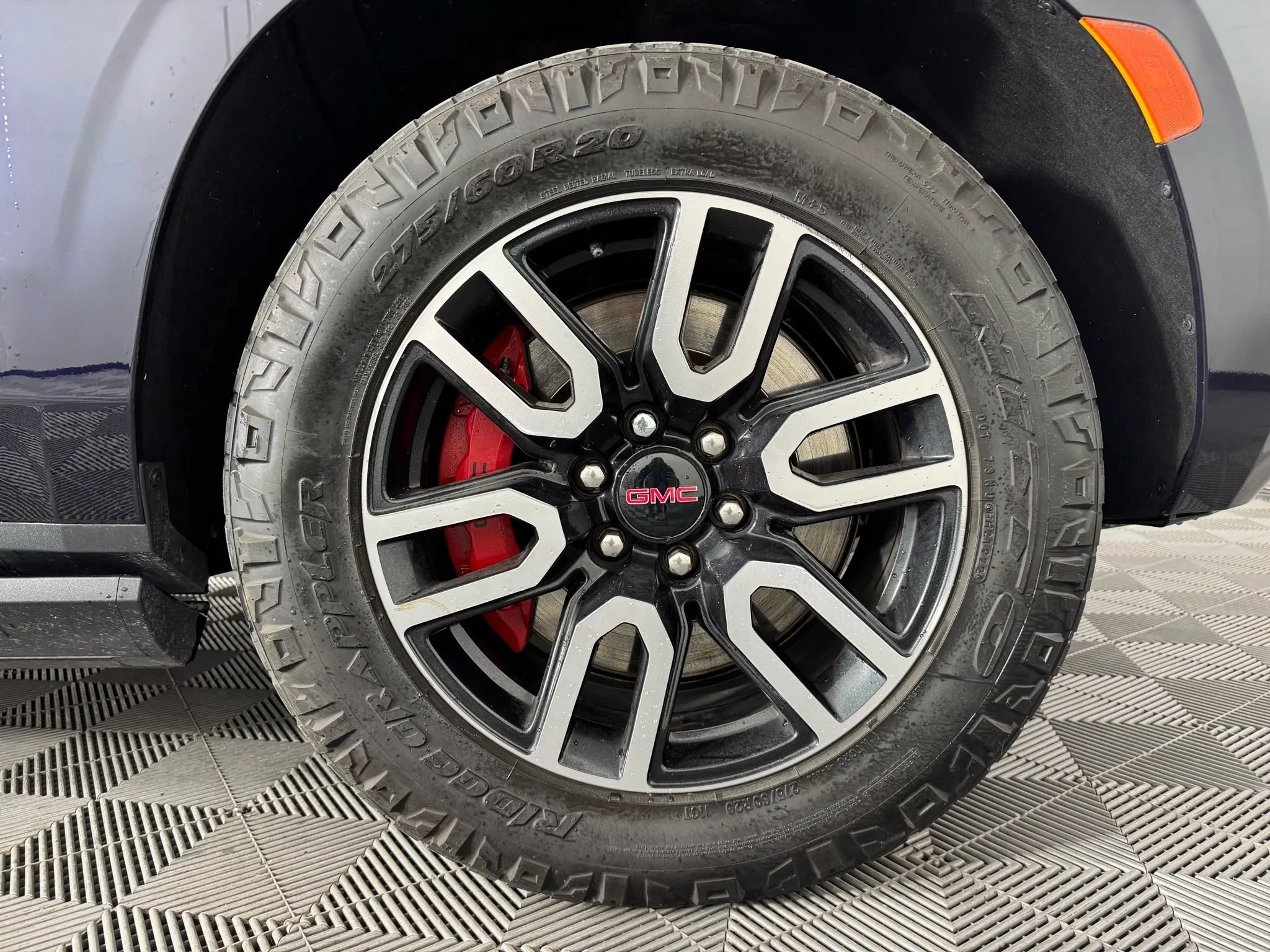 Used 2022 GMC Yukon AT4 AWD/4WD image 53