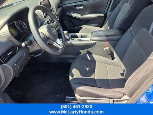 Used 2024 Nissan Sentra SV FWD image 9