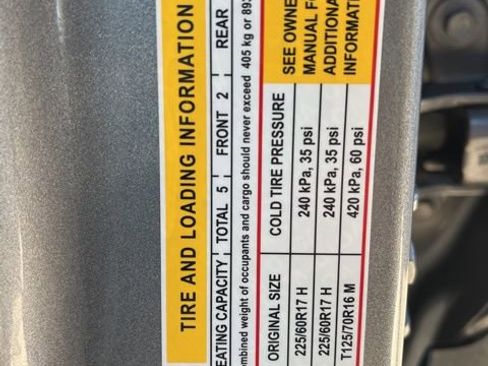 Used 2025 Chevrolet Trax LT w/ LT Convenience Package image 20