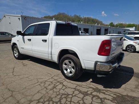 New 2026 RAM 1500 Big Horn AWD/4WD image 6