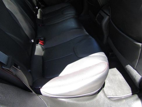Used 2016 Dodge Dart GT w/ Sun/Sound Group FWD image 16