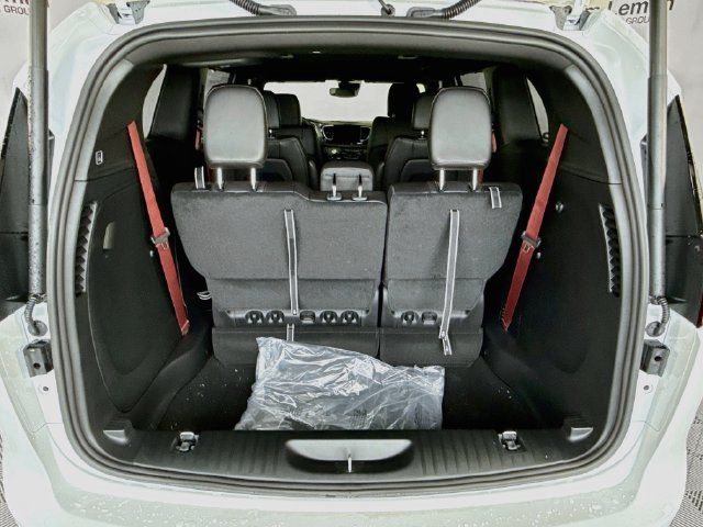 New 2027 Chrysler Pacifica Select AWD/4WD image 24
