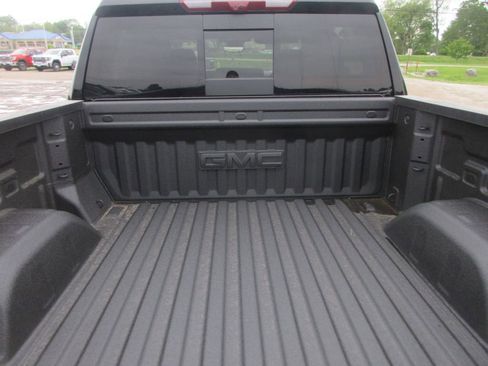New 2026 GMC Sierra 1500 AT4 AWD/4WD image 6