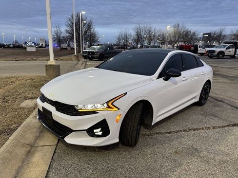 Used 2023 Kia K5 GT-Line image 3