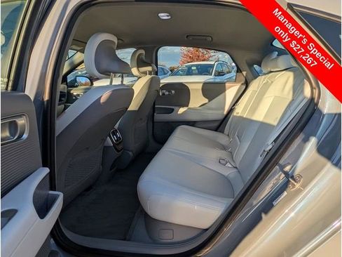 Used 2024 Hyundai Ioniq 6 SEL AWD/4WD image 10