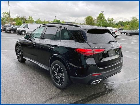 Used 2024 Mercedes-Benz GLC 300 w/ AMG Line image 5