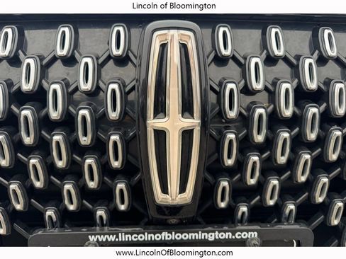 Certified 2025 Lincoln Aviator Reserve w/ Equipment Group 201A image 57