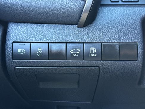 Used 2024 Toyota Camry SE image 26