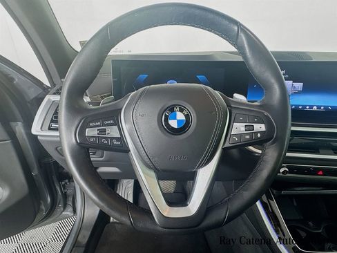 Used 2024 BMW X5 xDrive40i AWD/4WD image 11