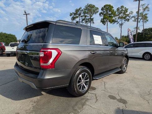 Certified 2020 Ford Expedition XLT w/ Equipment Group 202A AWD/4WD image 3