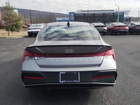 New 2026 Hyundai Elantra Sport image 4