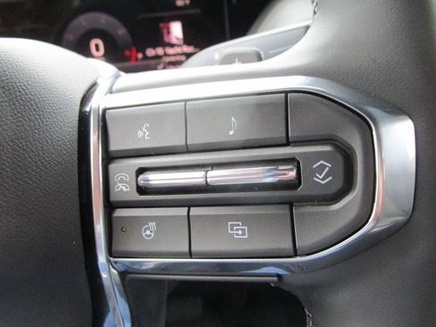 New 2026 GMC Yukon Elevation RWD image 36