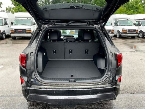 New 2026 GMC Terrain AT4 w/ Technology Package II AWD/4WD image 21
