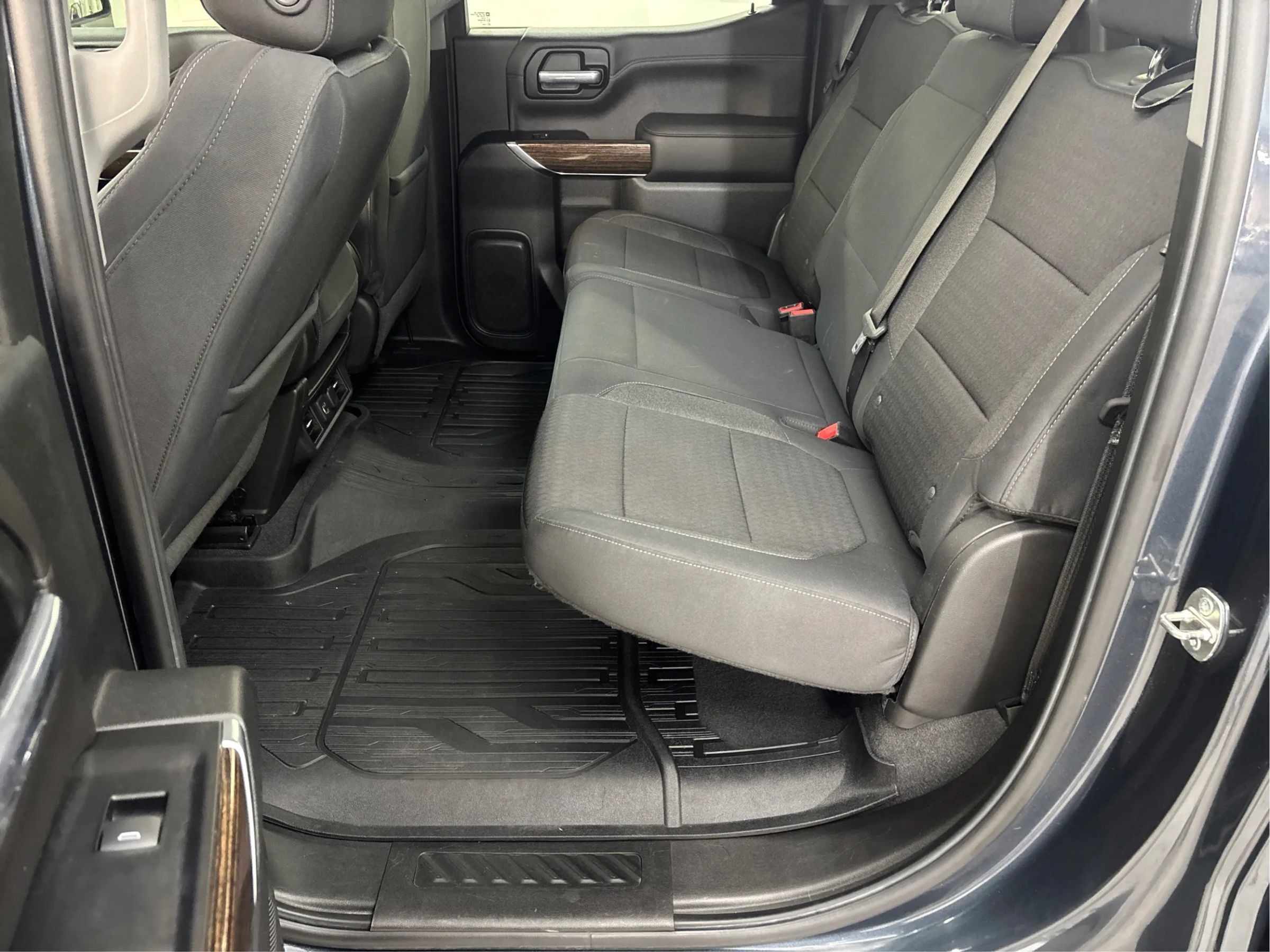 Used 2019 GMC Sierra 1500 SLE AWD/4WD image 13