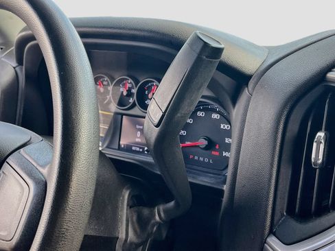 Used 2022 Chevrolet Silverado 1500 Custom RWD image 16