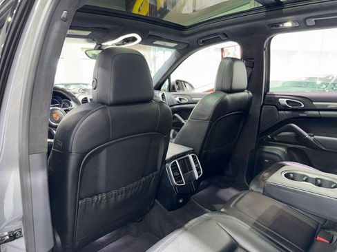 Used 2017 Porsche Cayenne GTS w/ Premium Package image 50